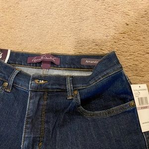 Gloria Vanderbilt jeans NWT size 6P